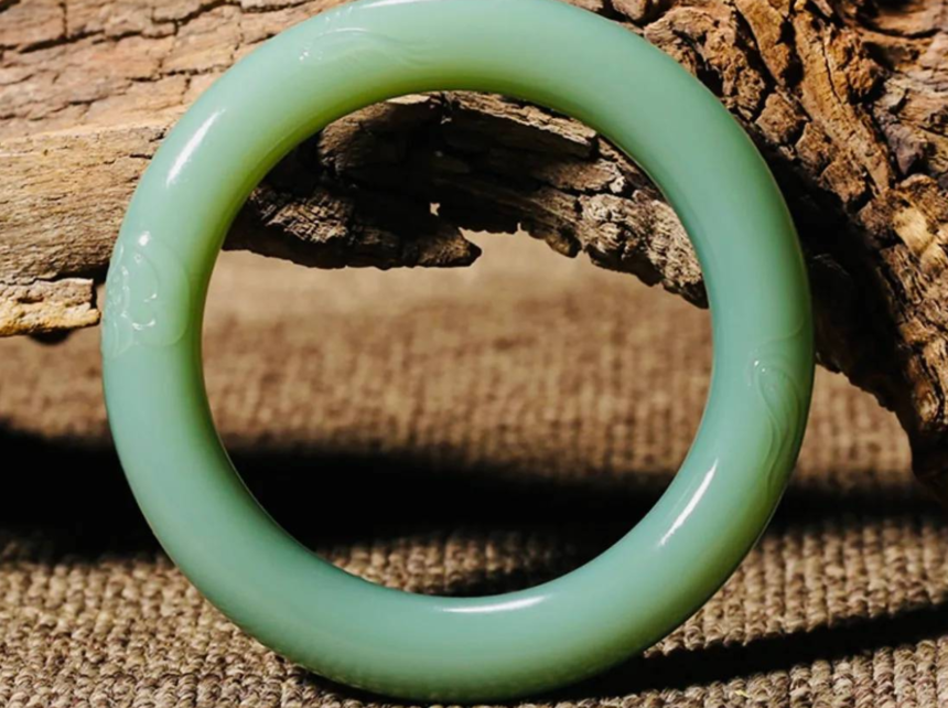 文玩寒冬，和田玉价格却不降反升！原因何在？  第4张