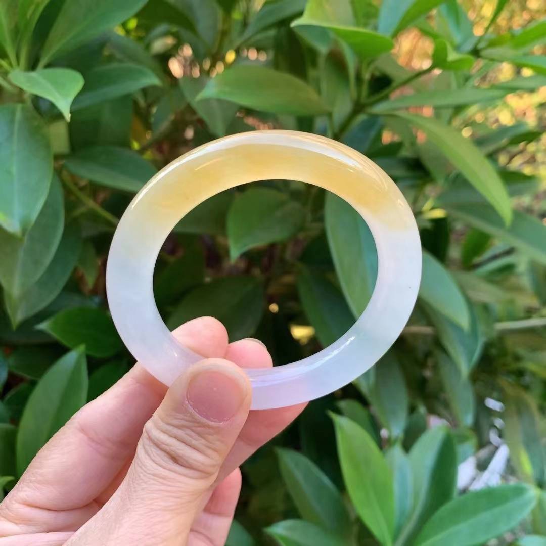 翡翠什么色最有收藏价值？  第3张