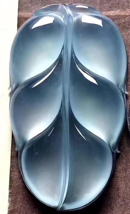 起莹、起胶、起刚，是高端翡翠才有的表现，你手上的翡翠有没有？  第6张