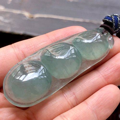 冰种翡翠的价格  第3张