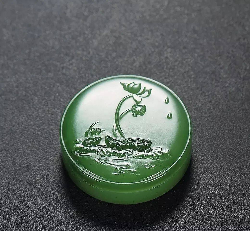 绿色和田玉的诱惑，你着迷了吗？  第4张