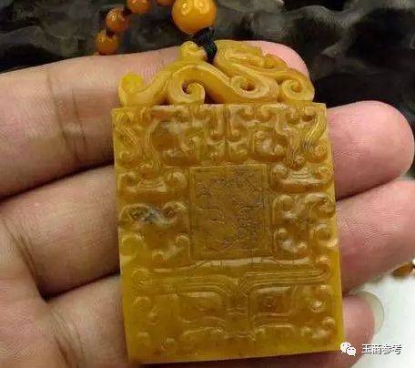 【和田玉】美玉三大典范：碧玉、墨玉、黄玉  第7张