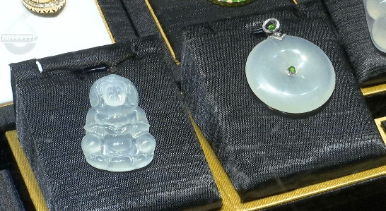 满世界都在说翡翠价格大涨，昆明行情怎么样？  第15张