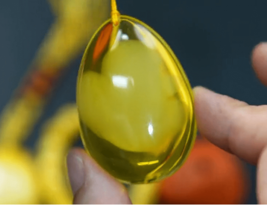 真假蜜蜡的荧光反应，是什么样子的？  第2张